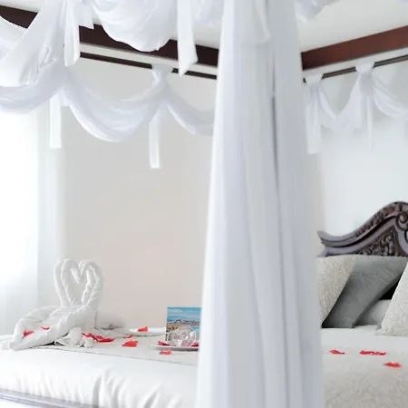 Hotel Avenida Tropical By Bossh! Hotels Salobrena Exterior photo
