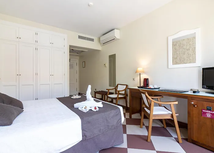 Hotel Avenida Tropical By Bossh! Hotels