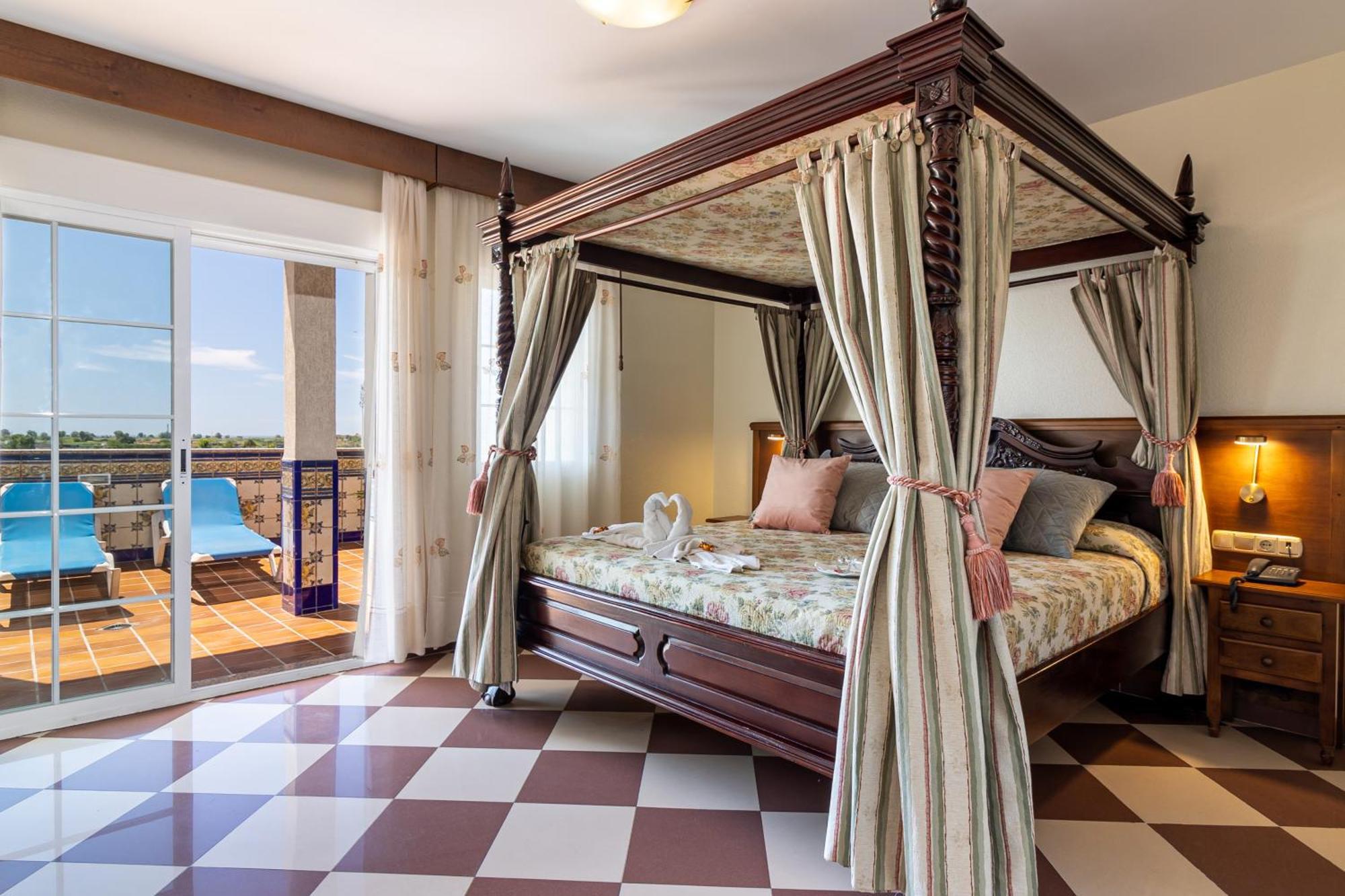 Hotel Avenida Tropical By Bossh!