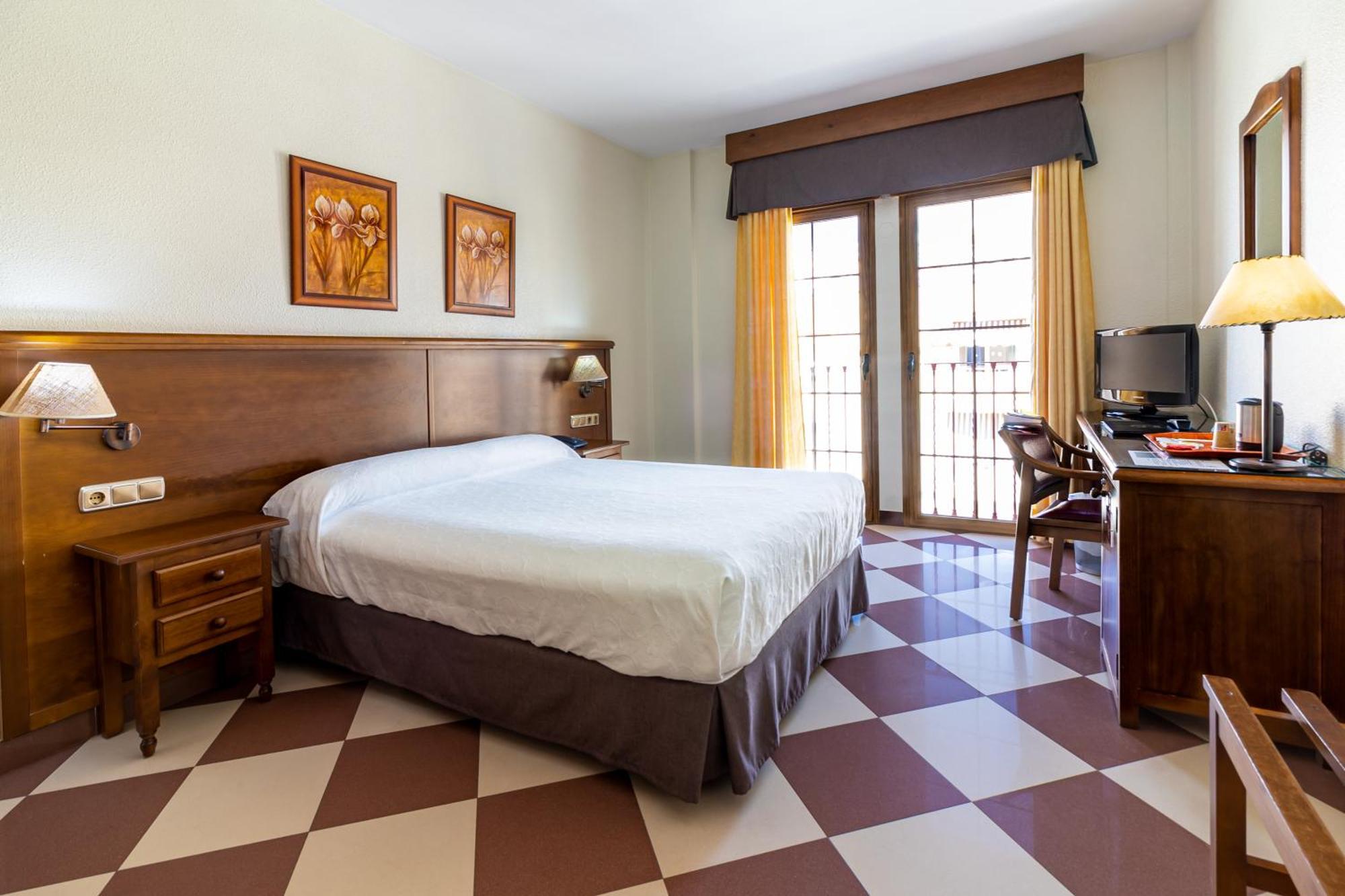 Hotel Avenida Tropical By Bossh! Salobrena