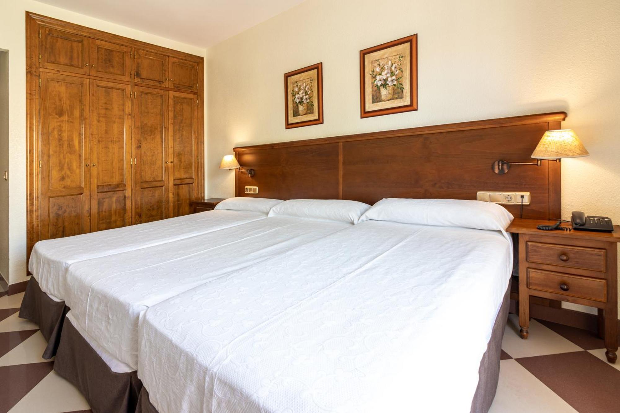 Avenida Tropical By Bossh! 3* Salobrena